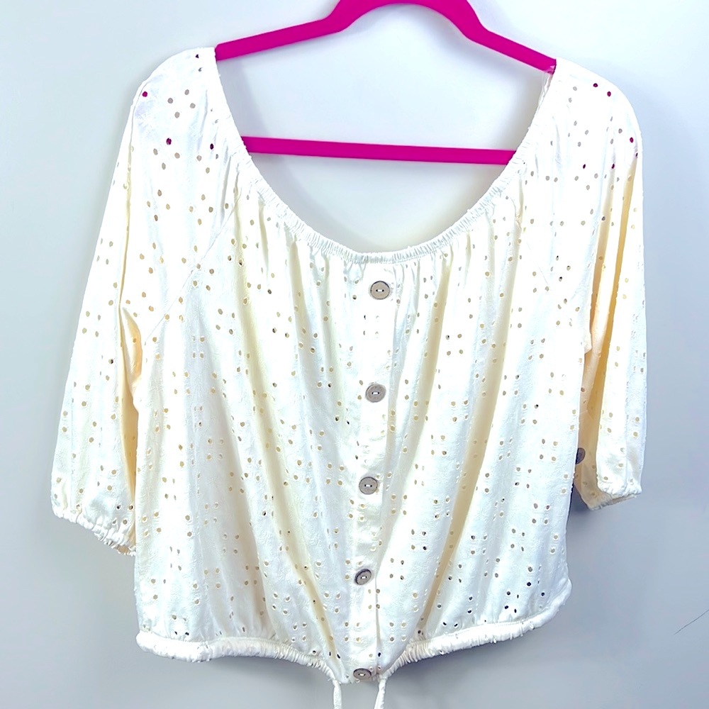 NWOT Off Shoulder Blouse